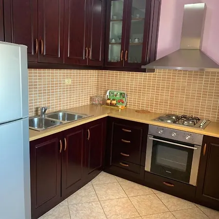 Apartment Erion *